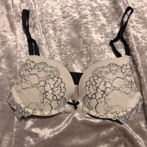 Victoria’s Secret Dream Angels Collection push up
